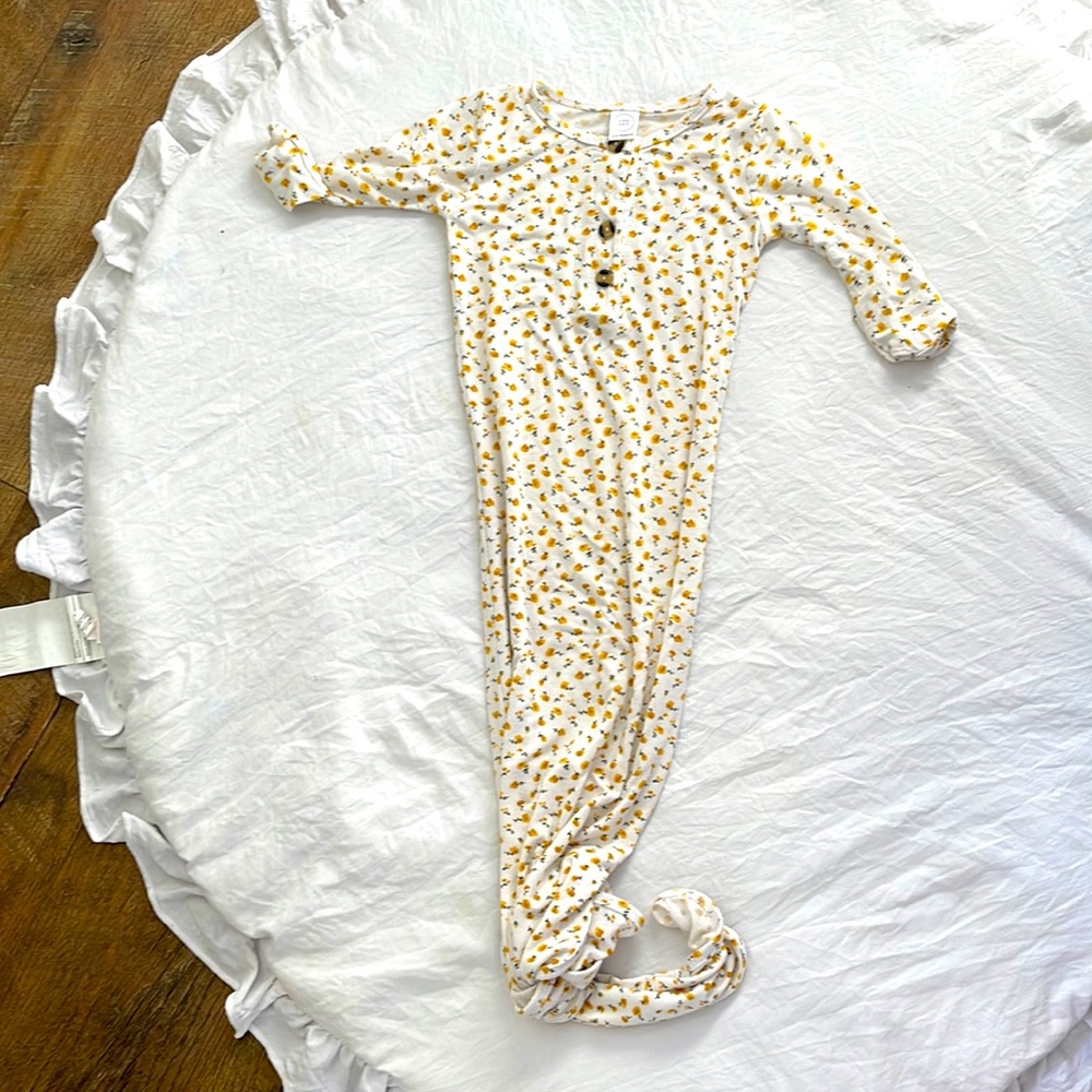 Lou Lou knotted gown
